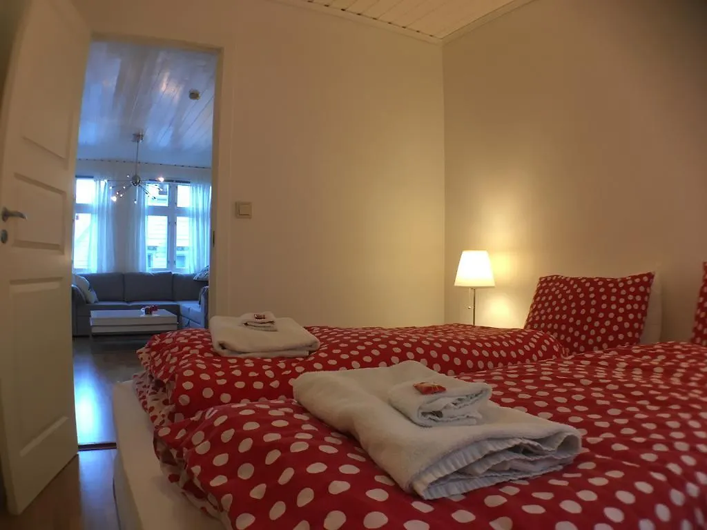 Ym40 Apartman Bergen